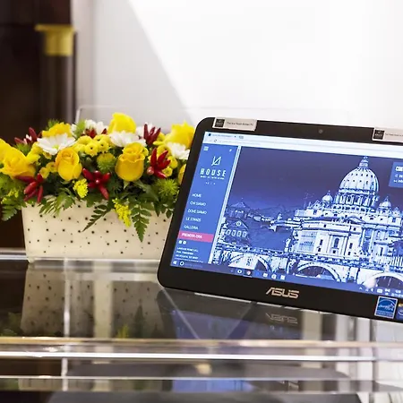 Lahouse By Premium Collection 招待所