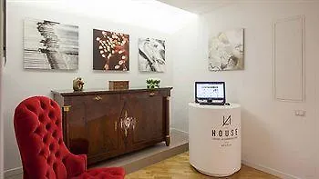 Гостевой дом Lahouse By Premium Collection Рим