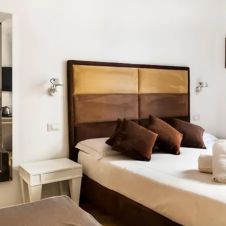 Lahouse By Premium Collection