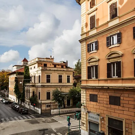 Lahouse By Premium Collection Roma