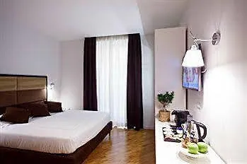 Lahouse By Premium Collection